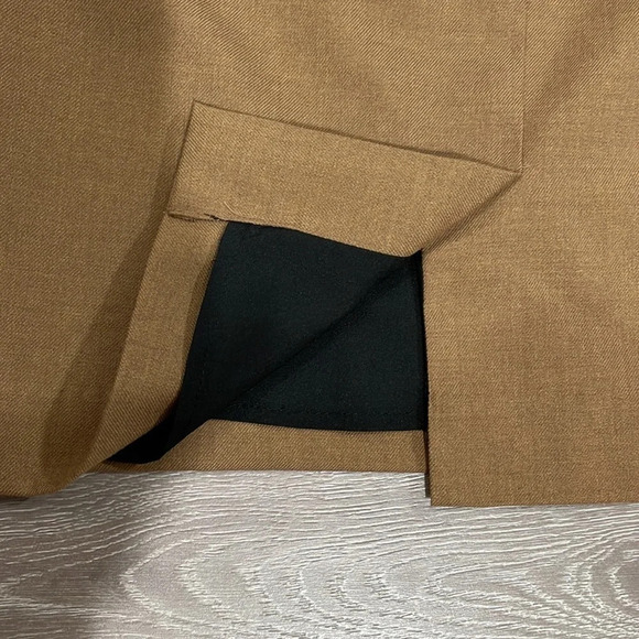 NWOT Banana Republic Tailored Pencil Skirt Camel 6P - Picture 11 of 12